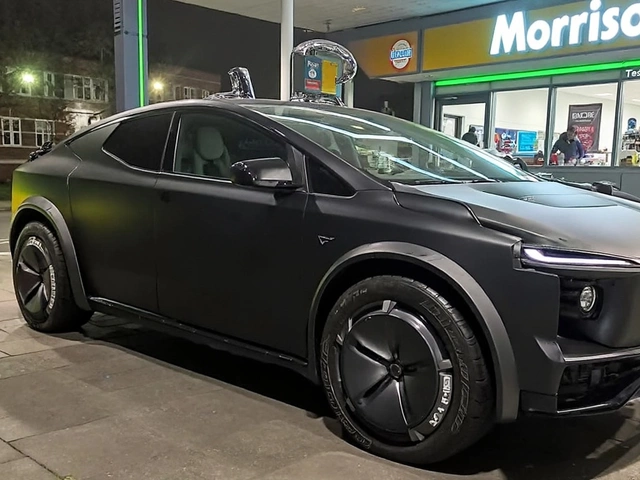 Tesla Cybertruck Owner Gets Vehicle Back—But Forbidden to Drive It on UK Roads